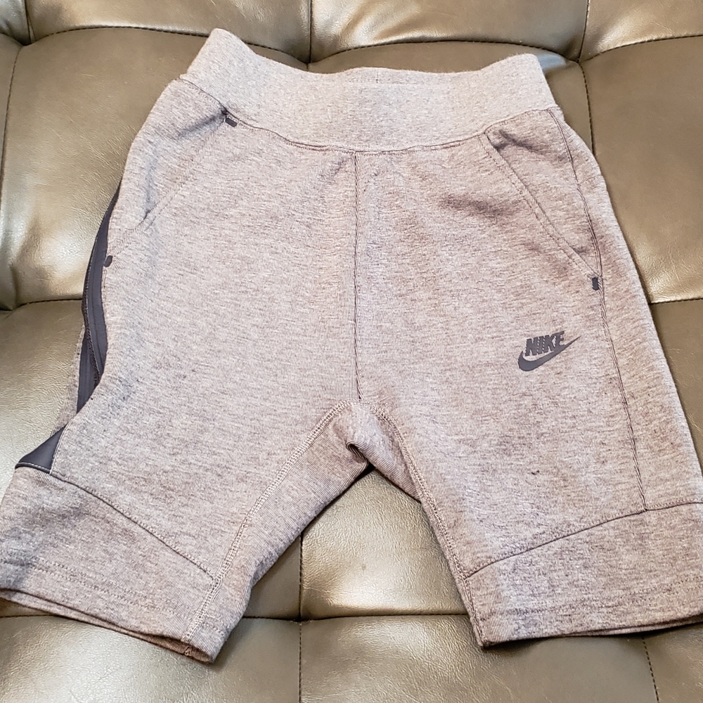 Nike tech Boys shorts